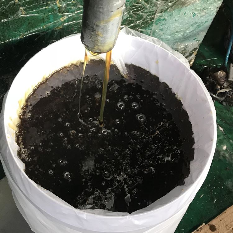 汽车机油和摩托车机油的区别