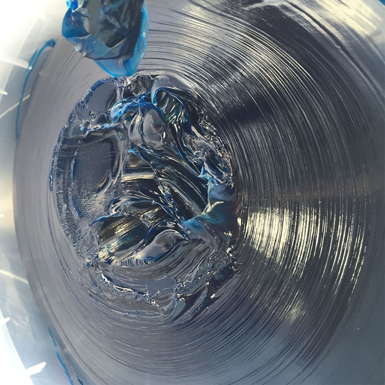 润滑脂生产厂家：高温润滑脂的三大分类