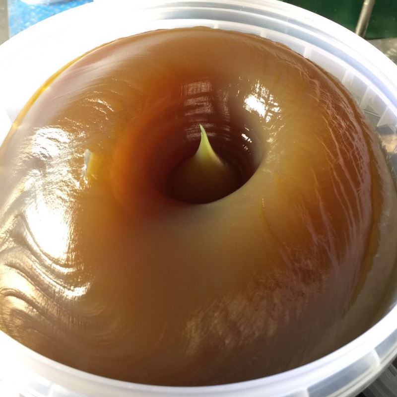 如何定期检查机油量